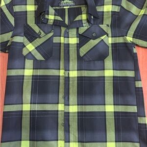 DIXXON Green and Black Plaid Casual Button-Down Shirt